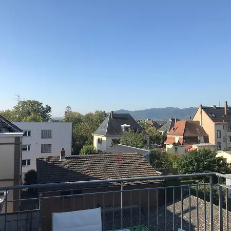 Le Tomi Apartment