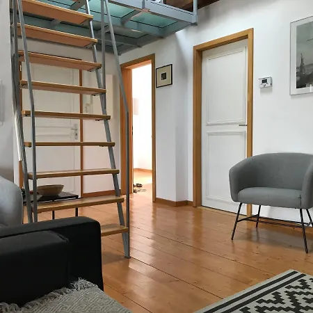 Le Tomi Apartment *